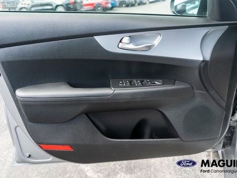 Used 2023 Kia Forte LXS FWD image 16