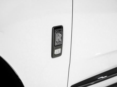 Used 2023 Rolls-Royce Cullinan Black Badge image 58