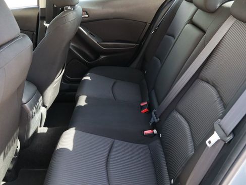 Used 2016 MAZDA MAZDA3 i Sport w/ Preferred Equipment Package image 23