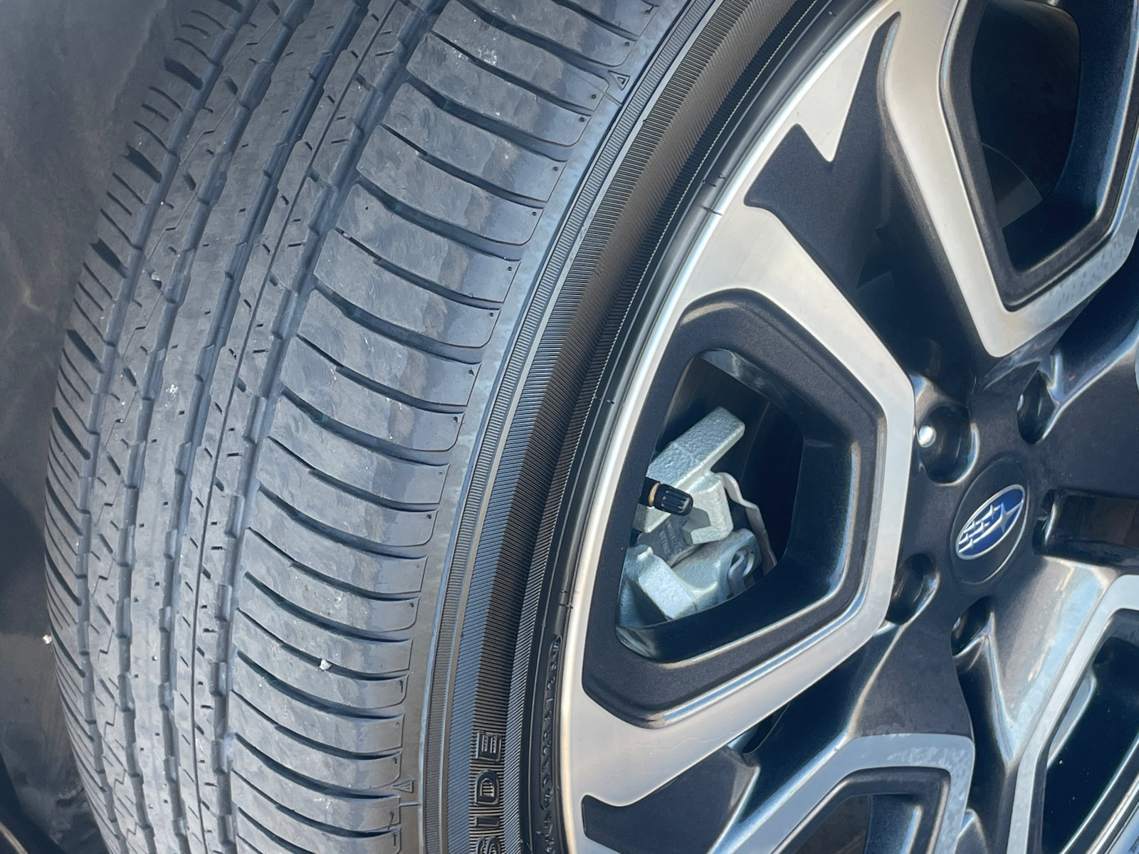 Used 2026 Subaru Ascent Touring AWD/4WD image 9
