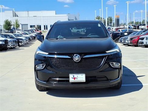 Used 2022 Buick Enclave Essence w/ Sport Touring Edition image 6