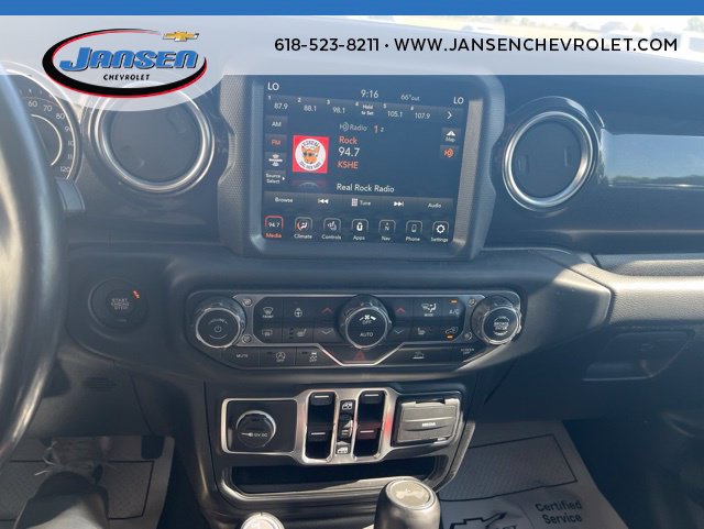 Used 2021 Jeep Wrangler Unlimited Sahara AWD/4WD image 17