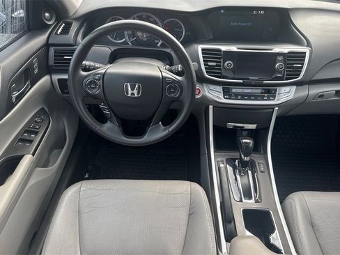 Used 2015 Honda Accord EX-L image 16