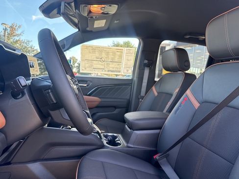 New 2026 GMC Canyon AT4 image 15