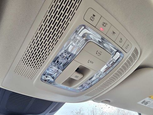 New 2026 Mercedes-Benz GLE 450e 4MATIC image 33