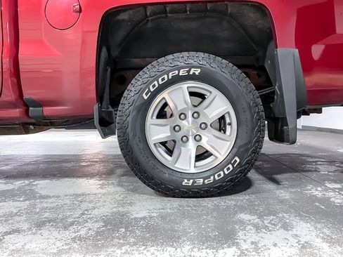 Used 2018 Chevrolet Silverado 1500 LT w/ All Star Edition image 10