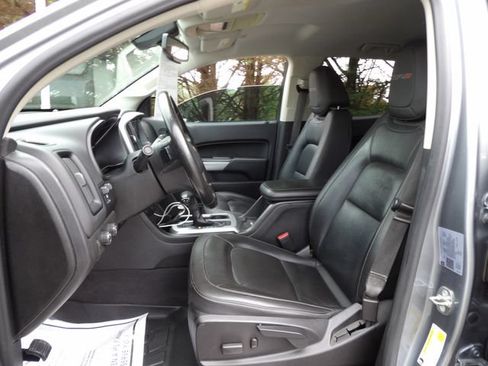 Used 2021 Chevrolet Colorado ZR2 AWD/4WD image 19