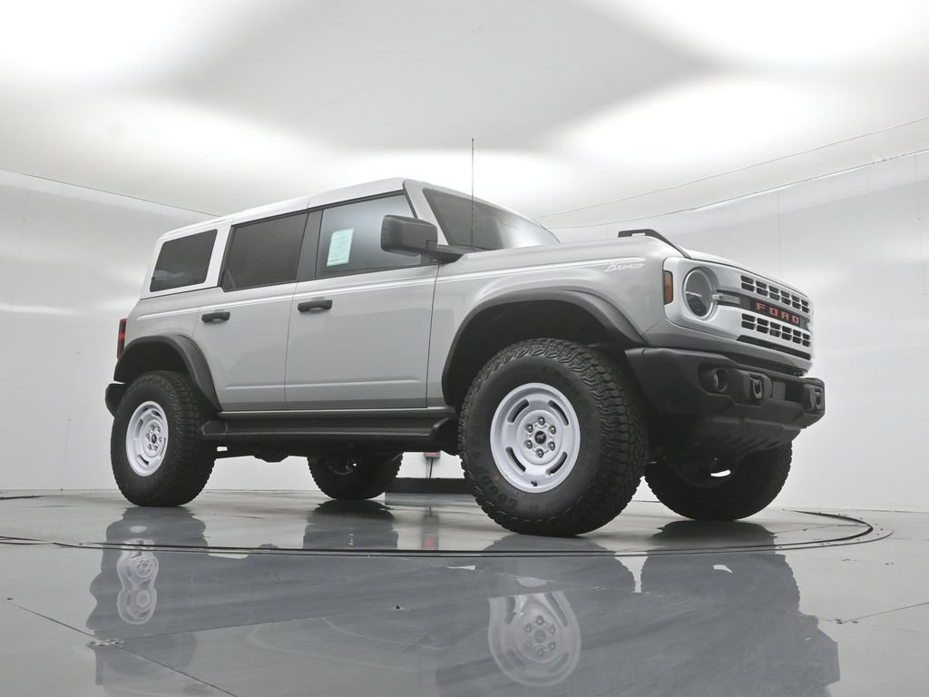 New 2026 Ford Bronco Heritage Edition AWD/4WD image 3