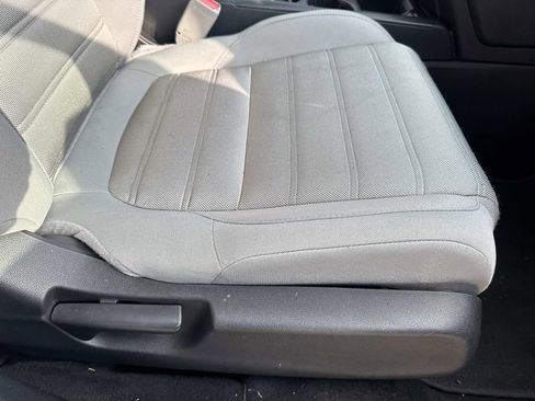 Used 2017 Honda CR-V EX image 12