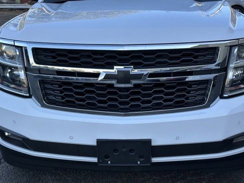 Used 2018 Chevrolet Tahoe LT image 10