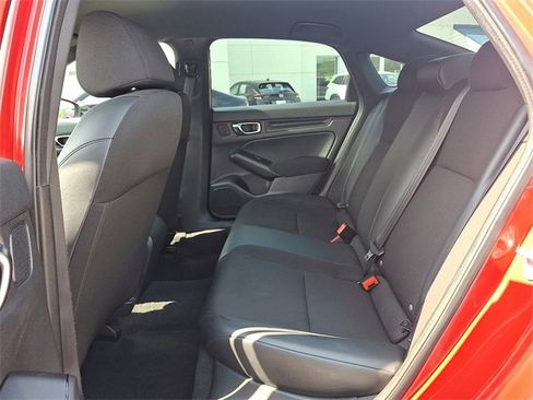 Used 2022 Honda Civic Sport image 11