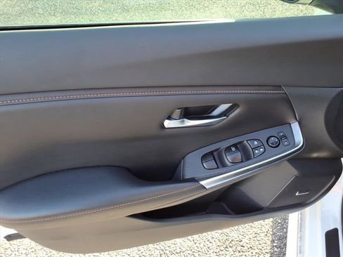 Used 2022 Nissan Sentra SR w/ Trunk Package image 23