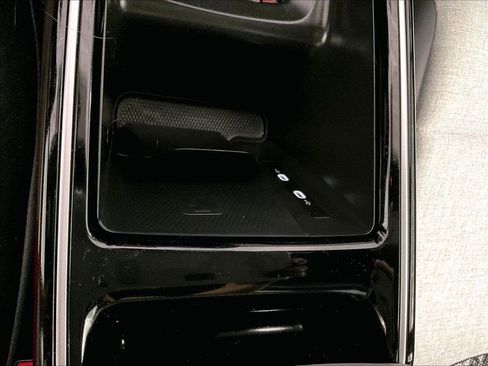 Used 2023 Volkswagen ID.4 Pro AWD/4WD image 26
