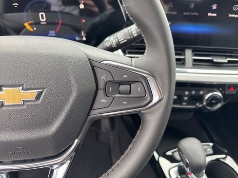New 2026 Chevrolet Trax LT w/ Driver Confidence Package image 16