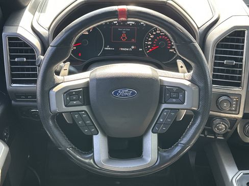 Used 2018 Ford F150 Raptor w/ Equipment Group 802A Luxury AWD/4WD image 25