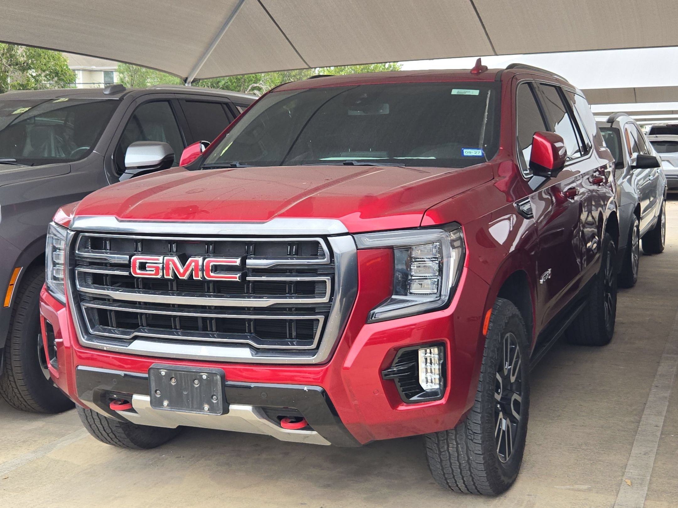 Certified 2023 GMC Yukon AT4 AWD/4WD image 3