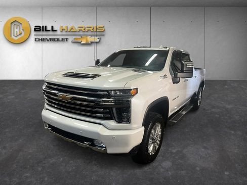 Used 2020 Chevrolet Silverado 3500 High Country w/ Z71 Off-Road Package AWD/4WD image 1