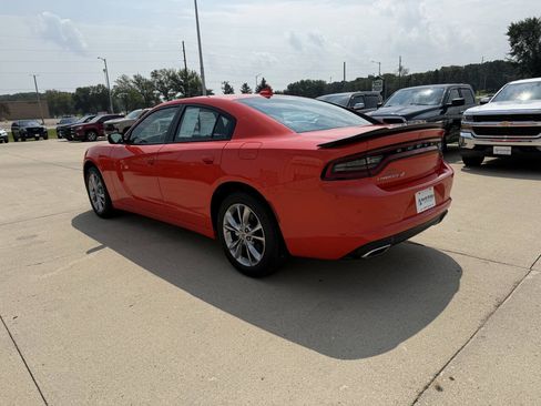Used 2021 Dodge Charger SXT w/ Driver Convenience Group AWD/4WD image 3