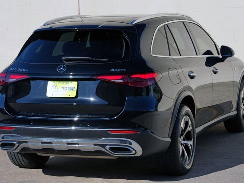 Used 2025 Mercedes-Benz GLC 350e 4MATIC image 56