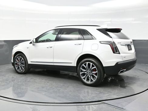 New 2025 Cadillac XT5 Sportv w/ LPO, Floor Liner Package image 4