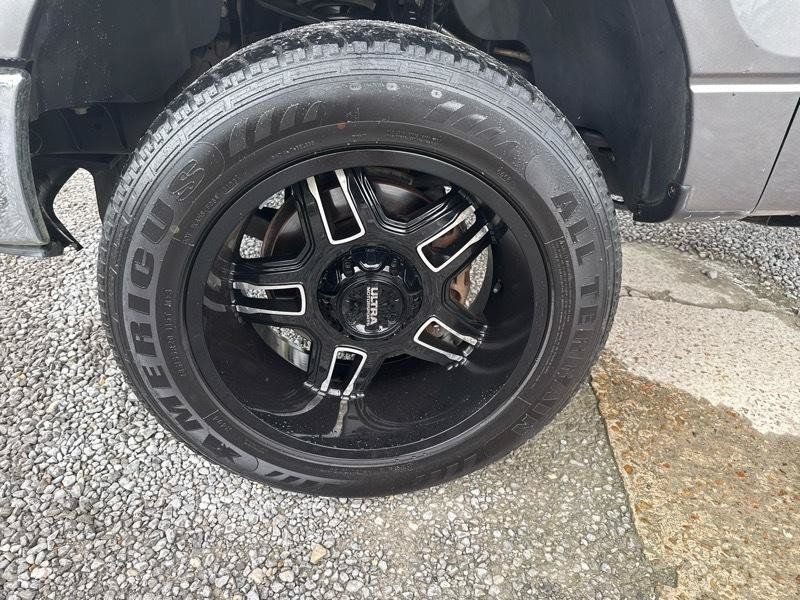 Used 2010 Ford F150 XLT RWD image 6