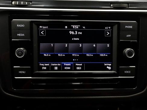 Used 2024 Volkswagen Tiguan S AWD/4WD image 3