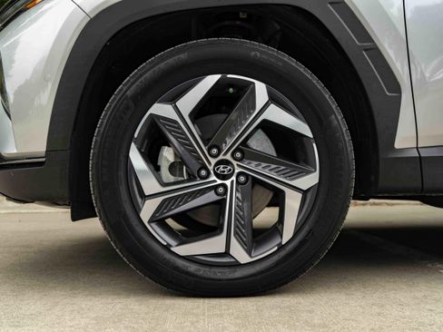 Used 2024 Hyundai Tucson Limited AWD/4WD image 14