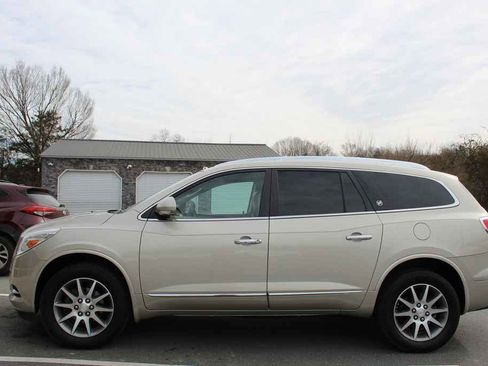 Used 2015 Buick Enclave Leather image 10