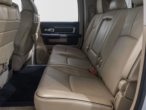 Used 2018 RAM 2500 Limited image 38