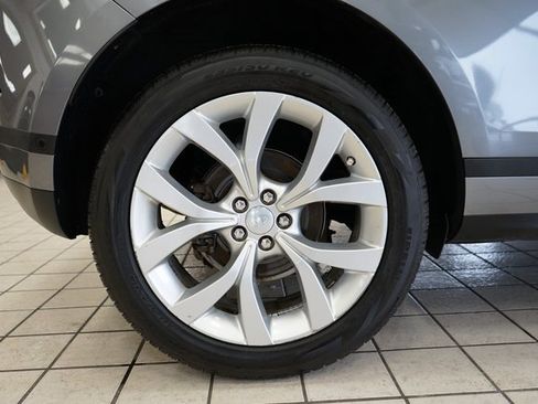 Used 2020 Land Rover Range Rover Evoque SE image 56