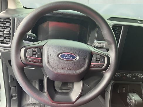 Used 2024 Ford Ranger XL w/ Trailer Tow Package image 11