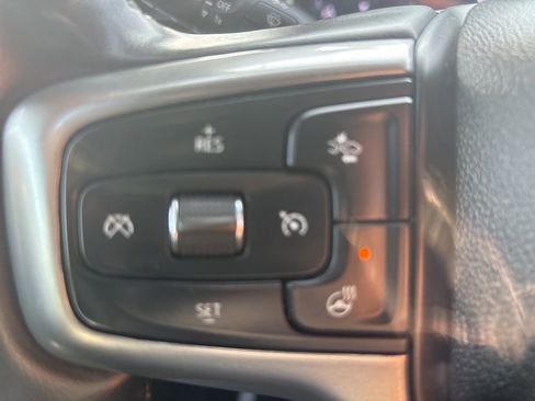 Certified 2024 Chevrolet Silverado 2500 LT w/ Convenience Package image 31