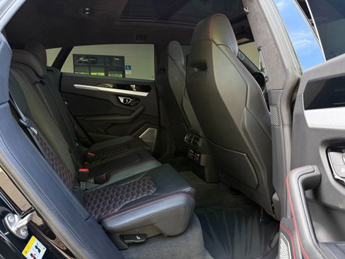 Used 2019 Lamborghini Urus image 27