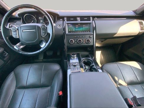 Used 2018 Land Rover Discovery SE AWD/4WD image 15