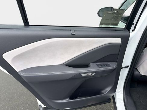 New 2026 Lexus TX 350 AWD image 11