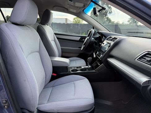 Used 2018 Subaru Outback 2.5i Premium AWD/4WD image 18