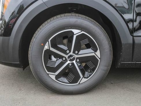 New 2026 Kia Niro LX FWD image 27