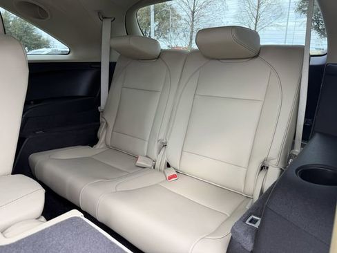 Used 2020 Acura MDX SH-AWD w/ Advance Package image 29