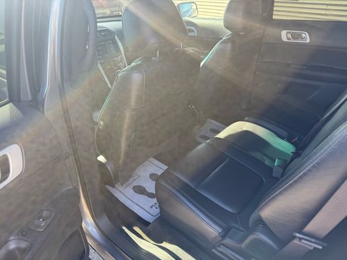 Used 2014 Ford Explorer Limited image 9