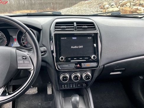 Used 2020 Mitsubishi Outlander Sport SE image 23