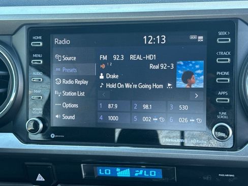 Used 2022 Toyota Tacoma SR5 image 16