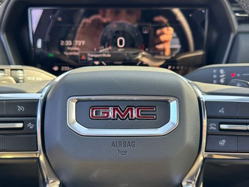 New 2026 GMC Terrain Elevation image 23