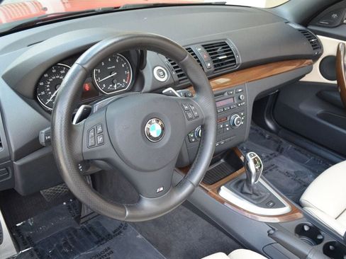 Used 2012 BMW 135i Convertible image 11