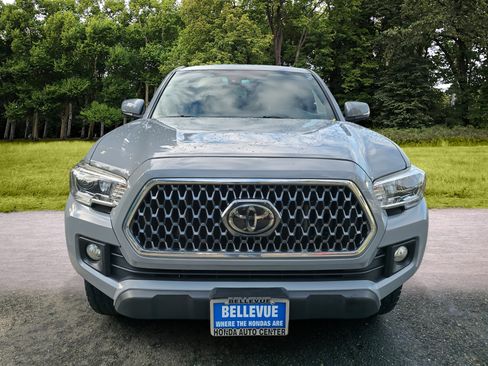 Used 2019 Toyota Tacoma TRD Off-Road w/ Technology Package image 8