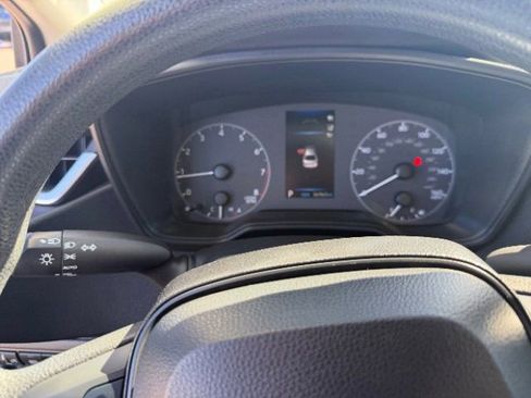 Used 2023 Toyota Corolla LE FWD image 23