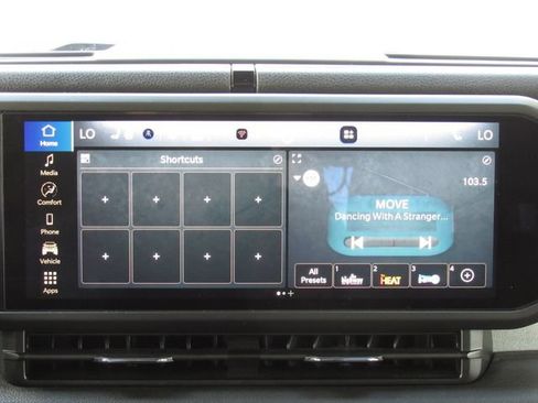 Used 2024 Jeep Wrangler Unlimited Sport AWD/4WD image 25