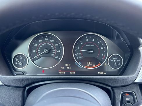 Used 2019 BMW 440i Coupe w/ M Sport Package RWD image 30