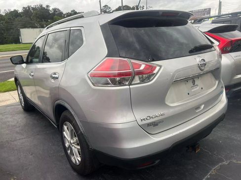 Used 2014 Nissan Rogue SV w/ SV Moonroof Package image 5