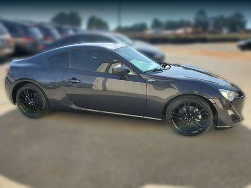 Used 2014 Scion FR-S RWD image 12