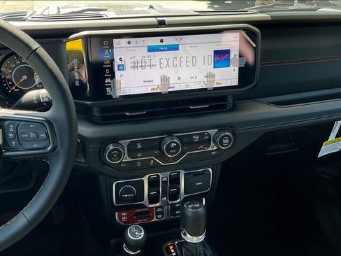 New 2025 Jeep Wrangler Rubicon image 8